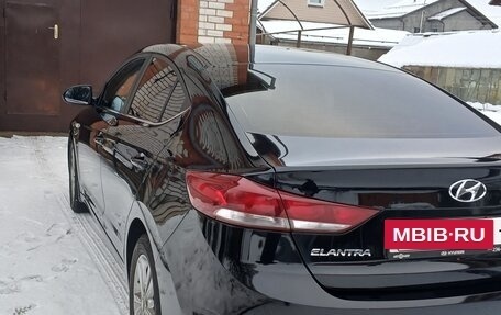 Hyundai Elantra VI рестайлинг, 2016 год, 1 365 000 рублей, 4 фотография