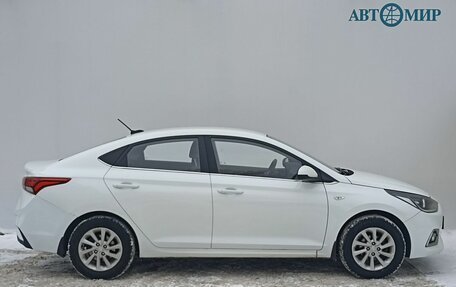 Hyundai Solaris II рестайлинг, 2017 год, 1 150 000 рублей, 4 фотография