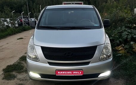 Hyundai Grand Starex Grand Starex I рестайлинг 2, 2008 год, 1 750 000 рублей, 1 фотография