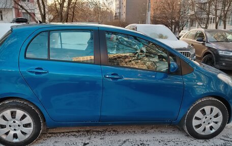 Toyota Yaris III рестайлинг, 2007 год, 550 000 рублей, 4 фотография