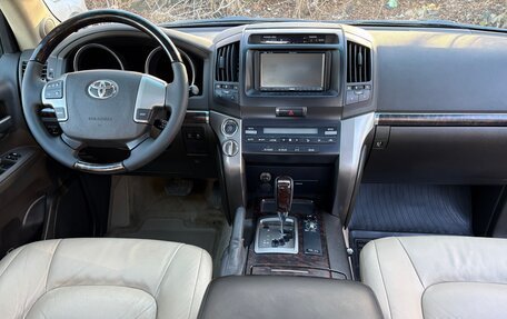Toyota Land Cruiser 200, 2008 год, 2 790 000 рублей, 7 фотография