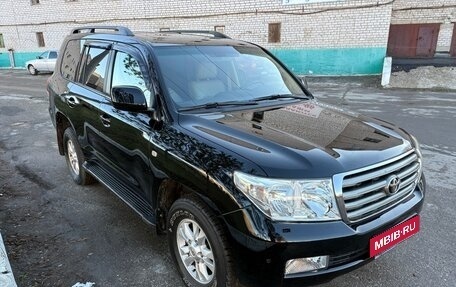 Toyota Land Cruiser 200, 2008 год, 2 790 000 рублей, 3 фотография