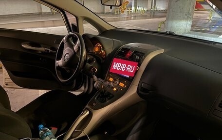 Toyota Auris II, 2008 год, 615 000 рублей, 10 фотография