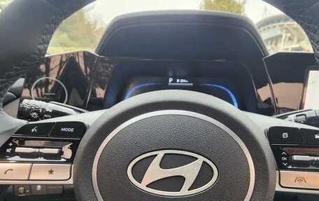 Hyundai Avante, 2023 год, 2 100 000 рублей, 10 фотография