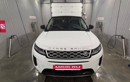 Land Rover Range Rover Evoque II, 2021 год, 3 900 000 рублей, 2 фотография