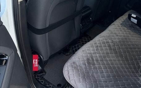 Land Rover Range Rover Evoque II, 2021 год, 3 900 000 рублей, 24 фотография