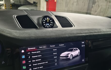 Porsche Cayenne III, 2022 год, 22 900 000 рублей, 36 фотография