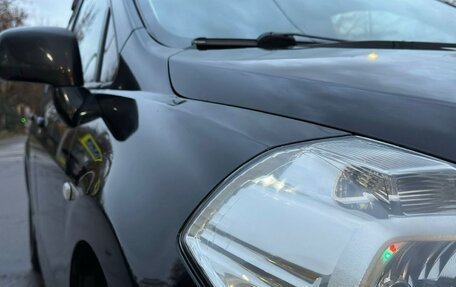 Nissan Tiida, 2010 год, 700 000 рублей, 6 фотография