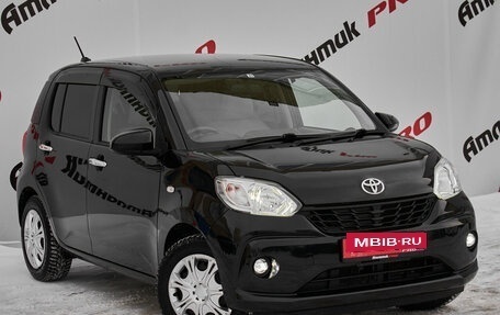 Toyota Passo III, 2017 год, 880 000 рублей, 3 фотография