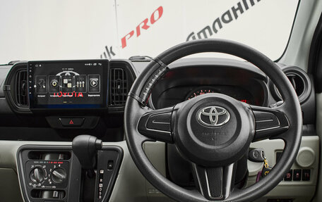 Toyota Passo III, 2017 год, 880 000 рублей, 12 фотография