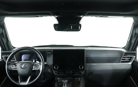 Lexus GX, 2024 год, 13 899 000 рублей, 12 фотография