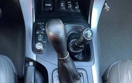 Toyota Land Cruiser Prado 120 рестайлинг, 2005 год, 2 250 000 рублей, 20 фотография