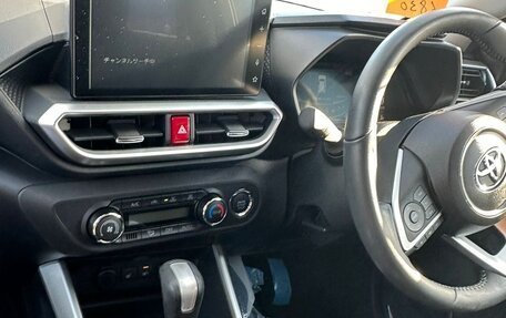 Toyota Raize I, 2020 год, 1 750 000 рублей, 10 фотография