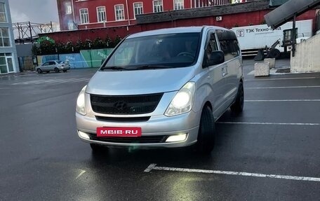 Hyundai Grand Starex Grand Starex I рестайлинг 2, 2008 год, 1 750 000 рублей, 15 фотография