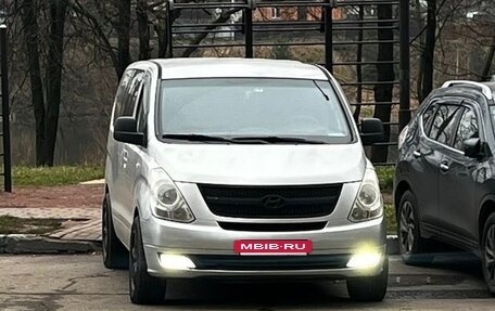 Hyundai Grand Starex Grand Starex I рестайлинг 2, 2008 год, 1 750 000 рублей, 20 фотография