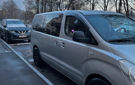 Hyundai Grand Starex Grand Starex I рестайлинг 2, 2008 год, 1 750 000 рублей, 31 фотография