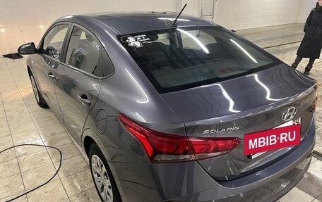 Hyundai Solaris II рестайлинг, 2021 год, 1 570 000 рублей, 23 фотография