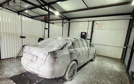 Audi A4, 2010 год, 1 050 000 рублей, 14 фотография