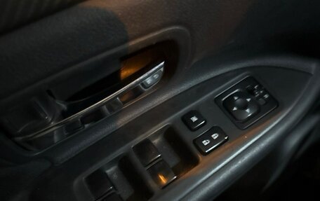 Mitsubishi Outlander III рестайлинг 3, 2012 год, 820 000 рублей, 10 фотография