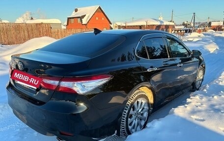 Toyota Camry, 2018 год, 2 820 000 рублей, 5 фотография