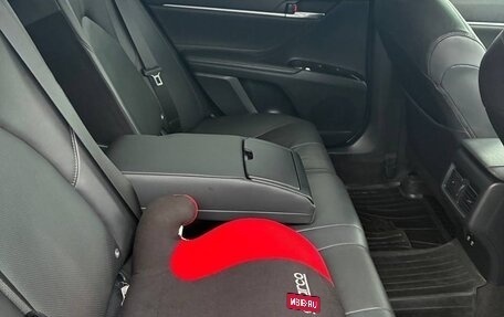 Toyota Camry, 2018 год, 2 820 000 рублей, 8 фотография