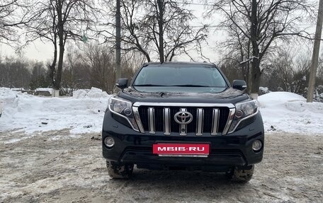 Toyota Land Cruiser Prado 150 рестайлинг 2, 2016 год, 3 500 000 рублей, 3 фотография