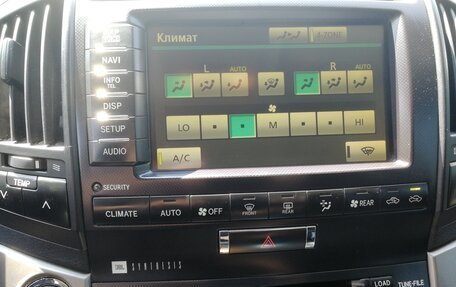 Toyota Land Cruiser 200, 2011 год, 2 800 082 рублей, 7 фотография