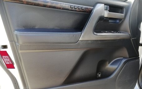 Toyota Land Cruiser 200, 2011 год, 2 800 082 рублей, 12 фотография