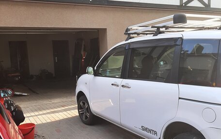 Toyota Sienta I, 2006 год, 695 000 рублей, 8 фотография