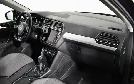 Volkswagen Tiguan II, 2017 год, 1 949 000 рублей, 12 фотография