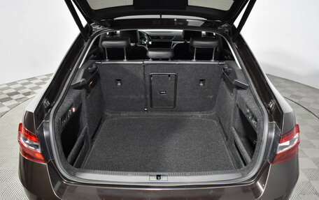 Skoda Superb III рестайлинг, 2018 год, 2 090 000 рублей, 18 фотография