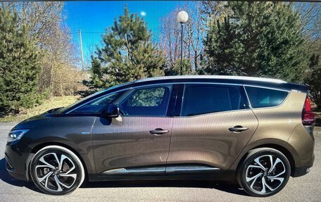 Renault Scenic IV, 2017 год, 2 600 000 рублей, 2 фотография