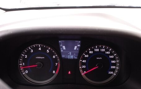 Hyundai Solaris II рестайлинг, 2012 год, 870 000 рублей, 7 фотография