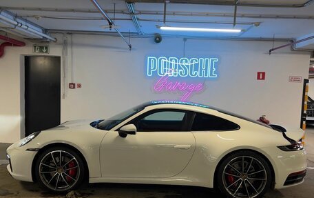 Porsche 911, 2020 год, 17 300 000 рублей, 2 фотография