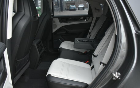 Porsche Cayenne III, 2025 год, 24 499 000 рублей, 18 фотография