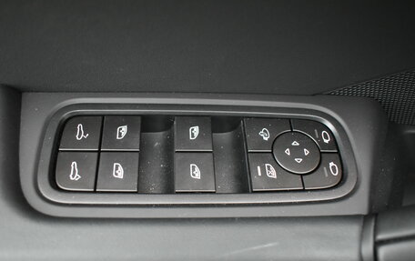 Porsche Cayenne III, 2025 год, 24 499 000 рублей, 26 фотография