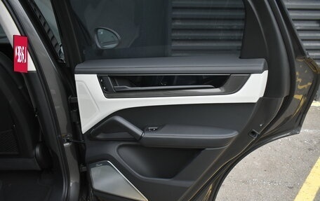 Porsche Cayenne III, 2025 год, 24 499 000 рублей, 19 фотография