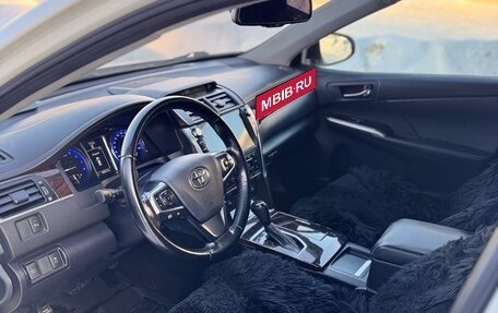 Toyota Camry, 2017 год, 2 300 000 рублей, 12 фотография