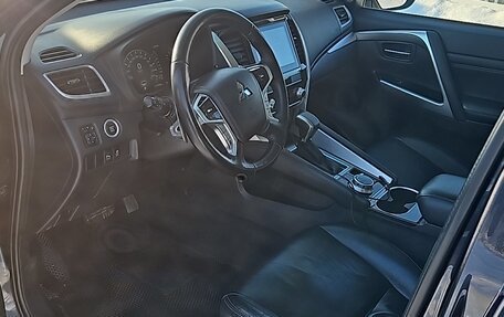 Mitsubishi Montero Sport, 2022 год, 3 699 000 рублей, 5 фотография