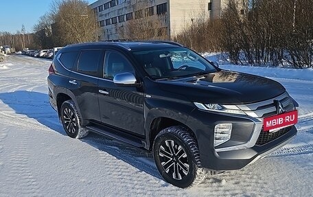 Mitsubishi Montero Sport, 2022 год, 3 699 000 рублей, 2 фотография
