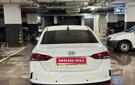 Hyundai Solaris II рестайлинг, 2020 год, 850 000 рублей, 4 фотография