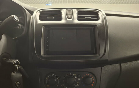 Renault Logan II, 2020 год, 845 000 рублей, 15 фотография