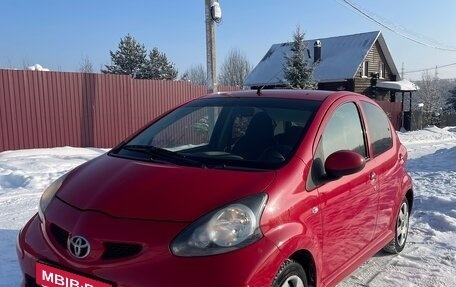 Toyota Aygo II, 2008 год, 350 000 рублей, 1 фотография