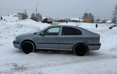 Skoda Octavia IV, 2001 год, 315 000 рублей, 2 фотография