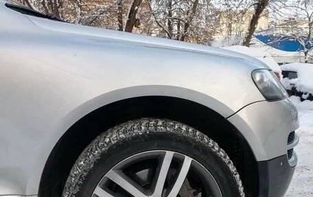 Volkswagen Touareg III, 2006 год, 855 000 рублей, 10 фотография