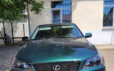 Lexus IS II рестайлинг 2, 1999 год, 990 000 рублей, 8 фотография