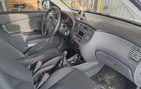 KIA Rio II, 2011 год, 270 000 рублей, 6 фотография