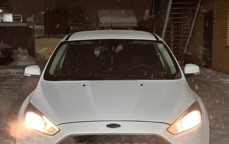 Ford Focus III, 2016 год, 950 000 рублей, 2 фотография