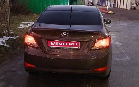 Hyundai Solaris II рестайлинг, 2016 год, 480 000 рублей, 7 фотография