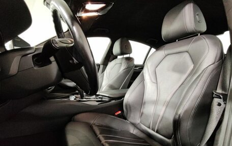 BMW 5 серия, 2018 год, 3 690 000 рублей, 13 фотография